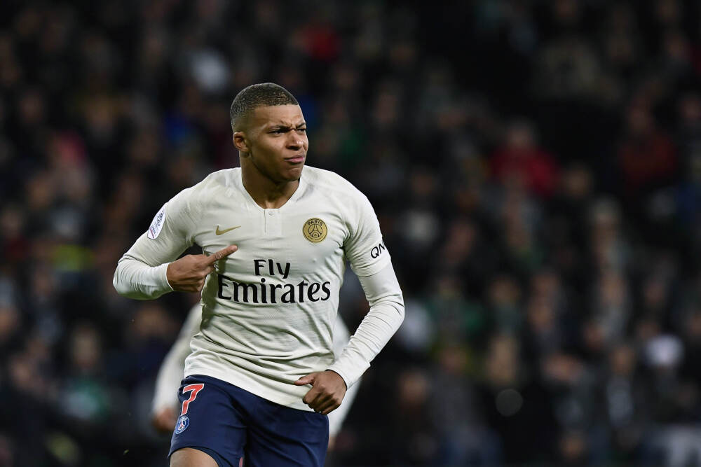 基德：哈登最擅长造犯规 防他得举着手 这是伟大和一般球员的区别